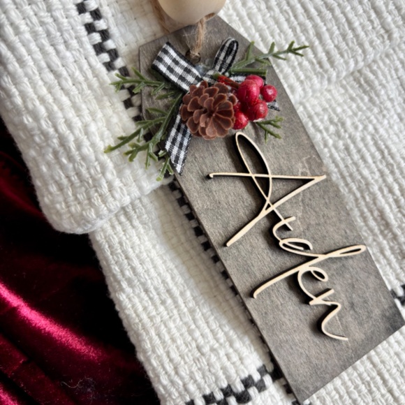 CUSTOM GIFT TAGS HOLIDAY NAME TAGS TABLE SETTING STOCKING TAGS HANUKKAH - Picture 3 of 7